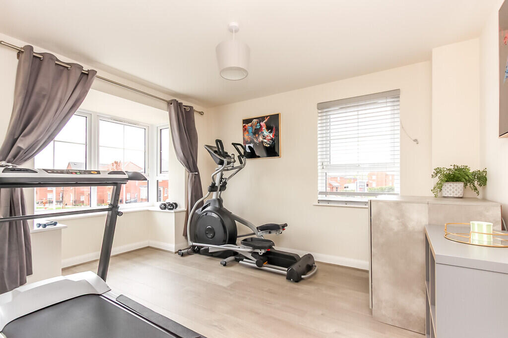 House in Northampton, Wellingborough - View 5