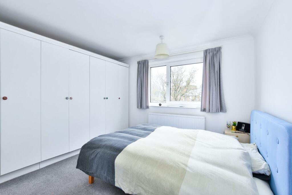 High Street, Chalfont St Peter, Gerrards Cross, SL9 – pohled 5
