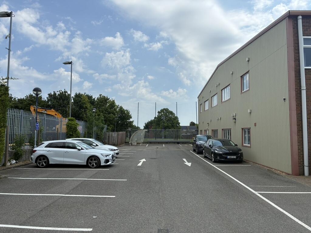 Photo 15