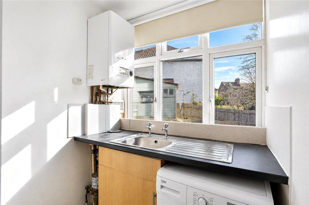 Apartment in London, Thornton Heath - View 4