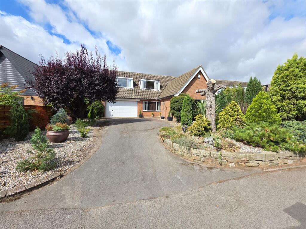3-bed house on Main Street, Lowdham, Nottingham, £395,000