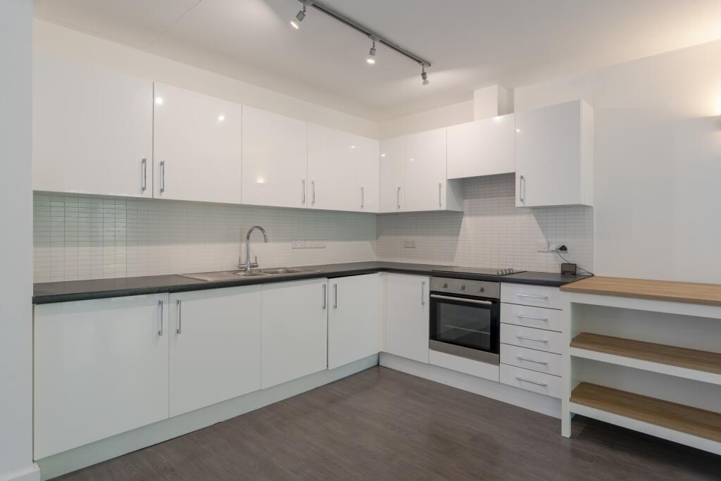 Main image of property: Nuffield Road, Headington, OX3 8RG