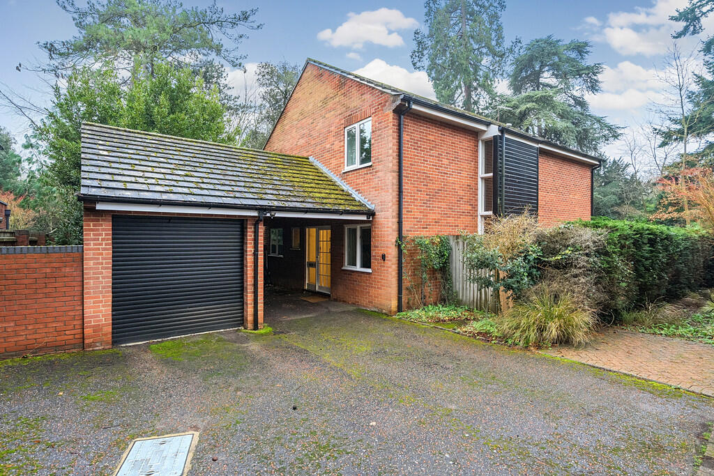 Main image of property: Christchurch Road, Norwich, NR2