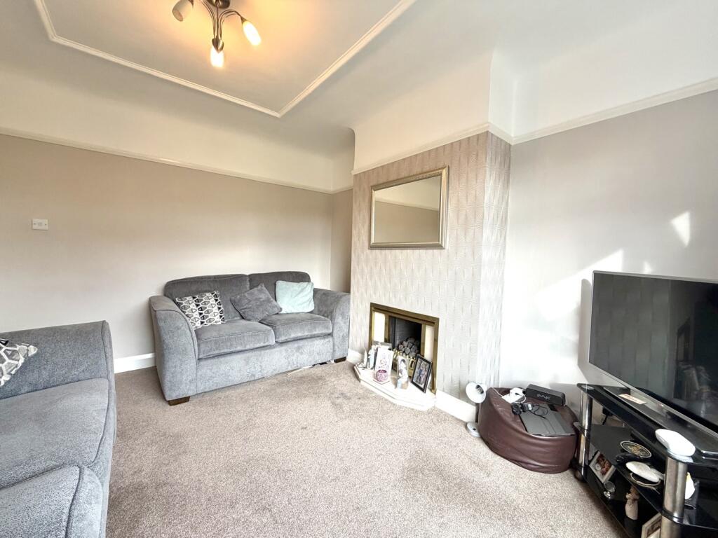 House in Pensby, Liverpool City Region - View 4