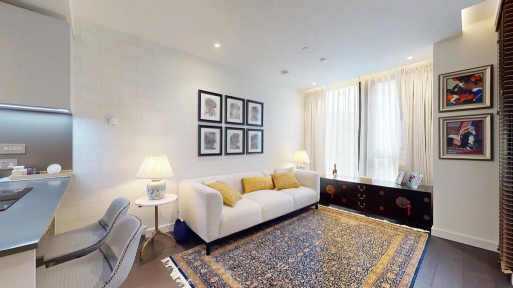 Nine Elms, London, SW2 1GQ photo 2