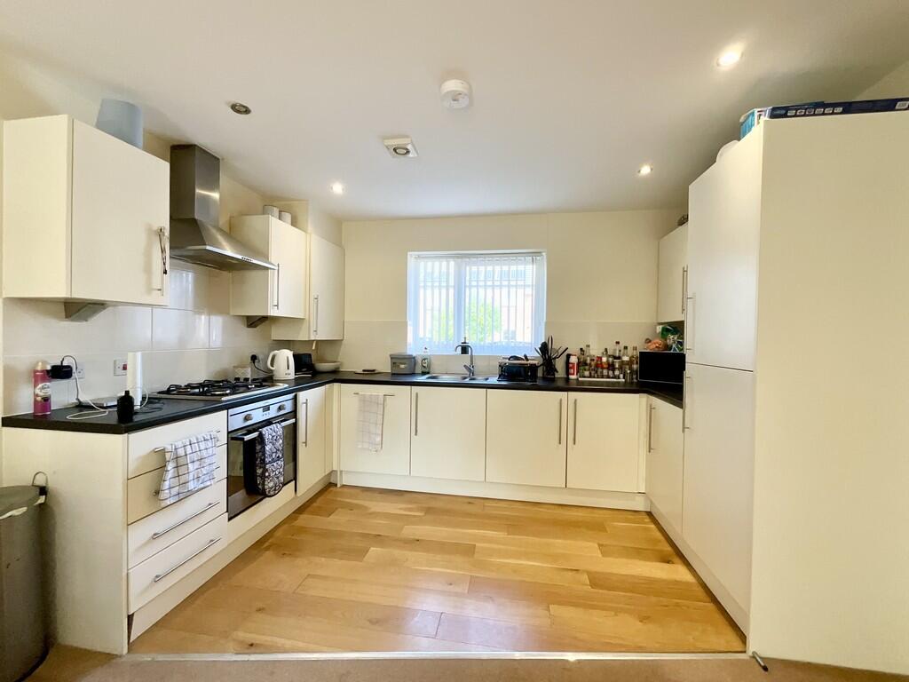 Apartment in York - View 3