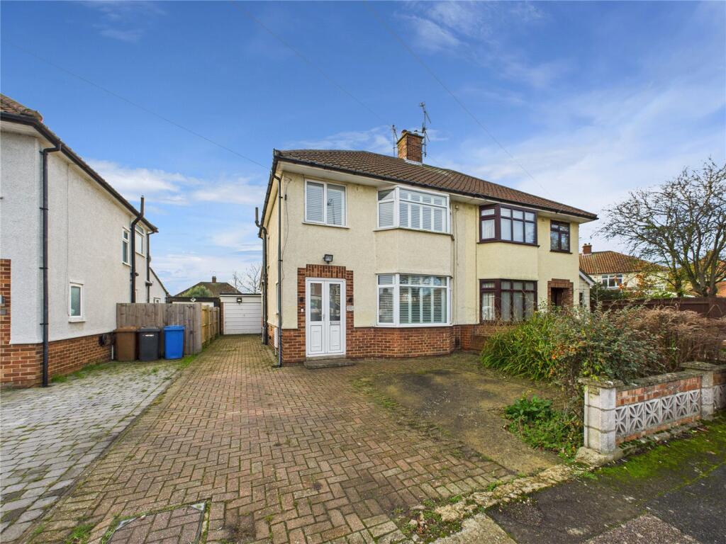 Main image of property: Colchester Road, Ipswich, Suffolk, IP4