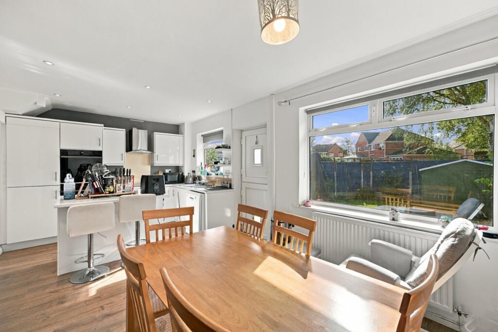 House in Salford, Greater Manchester - View 4