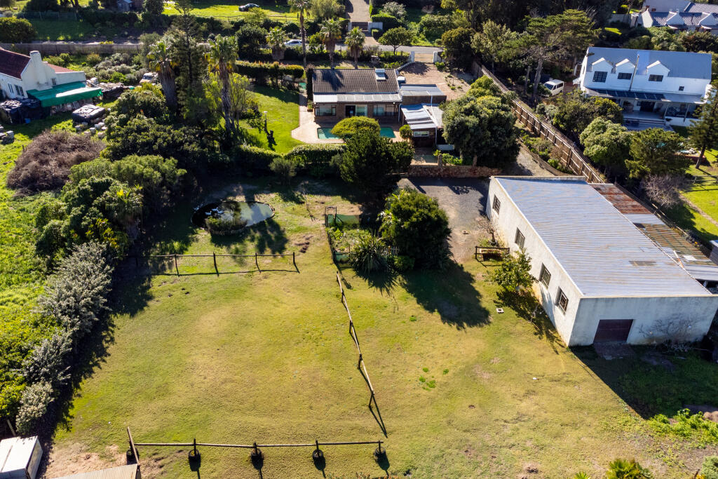 Main image of property: South Africa, Western Cape, Crofters Valley
