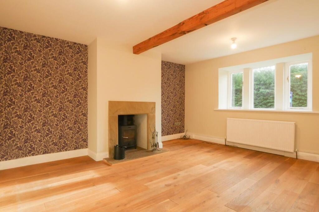 House in Leeds, West Yorkshire - View 3