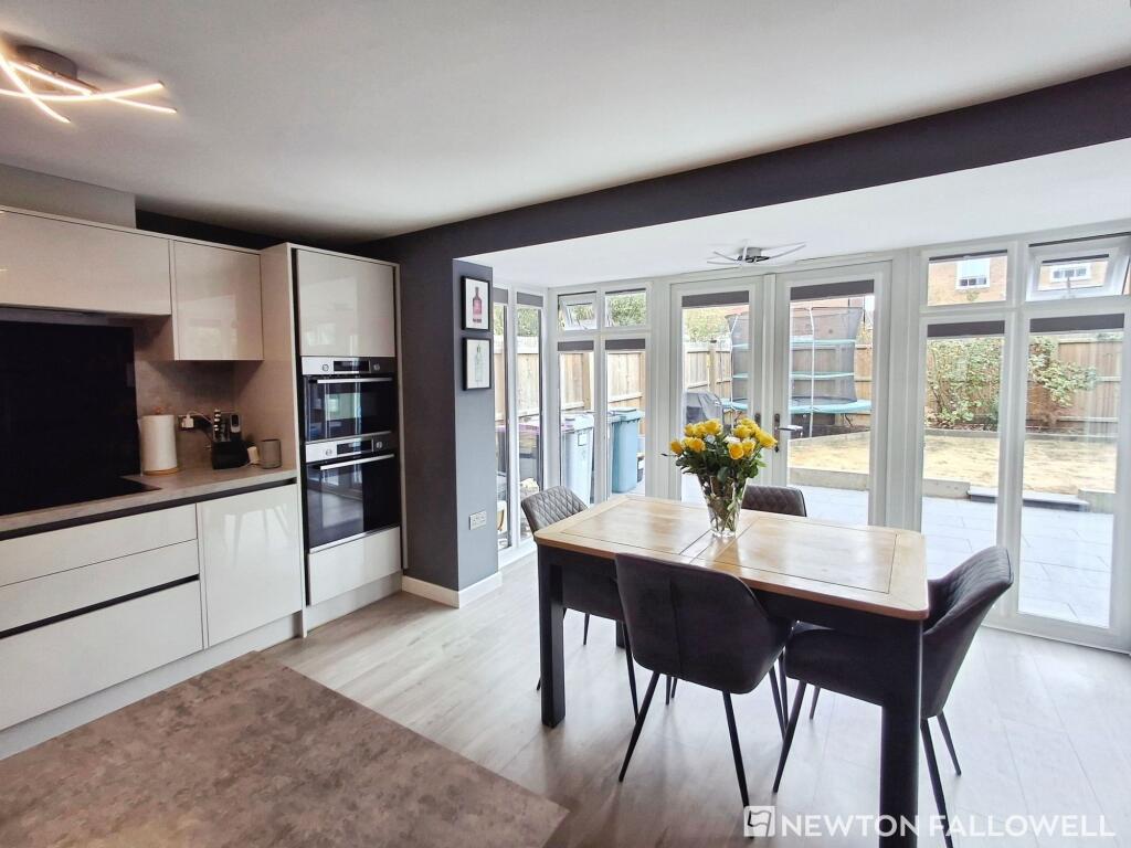 House in Peterborough - View 5