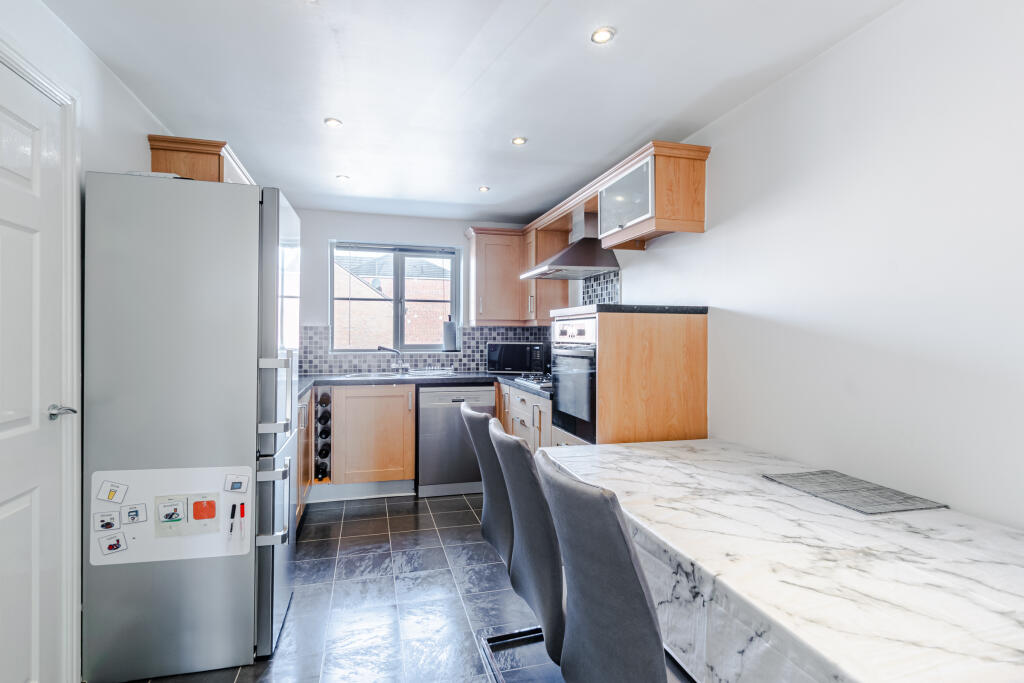 Ainsley View, Leeds, LS14 photo 4