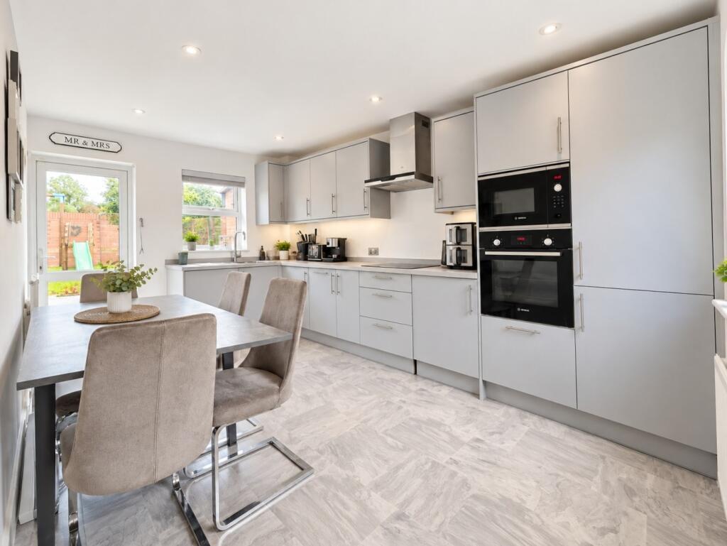 Home Orchard, Yate, Bristol photo 3