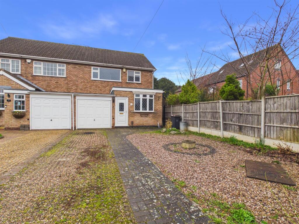 Main image of property: Southfield Close, Nuneaton