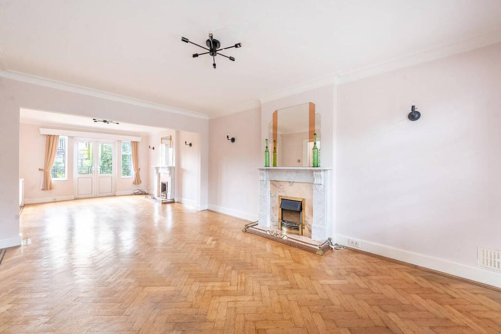 Main image of property: Cavendish Drive, Edgware, HA8