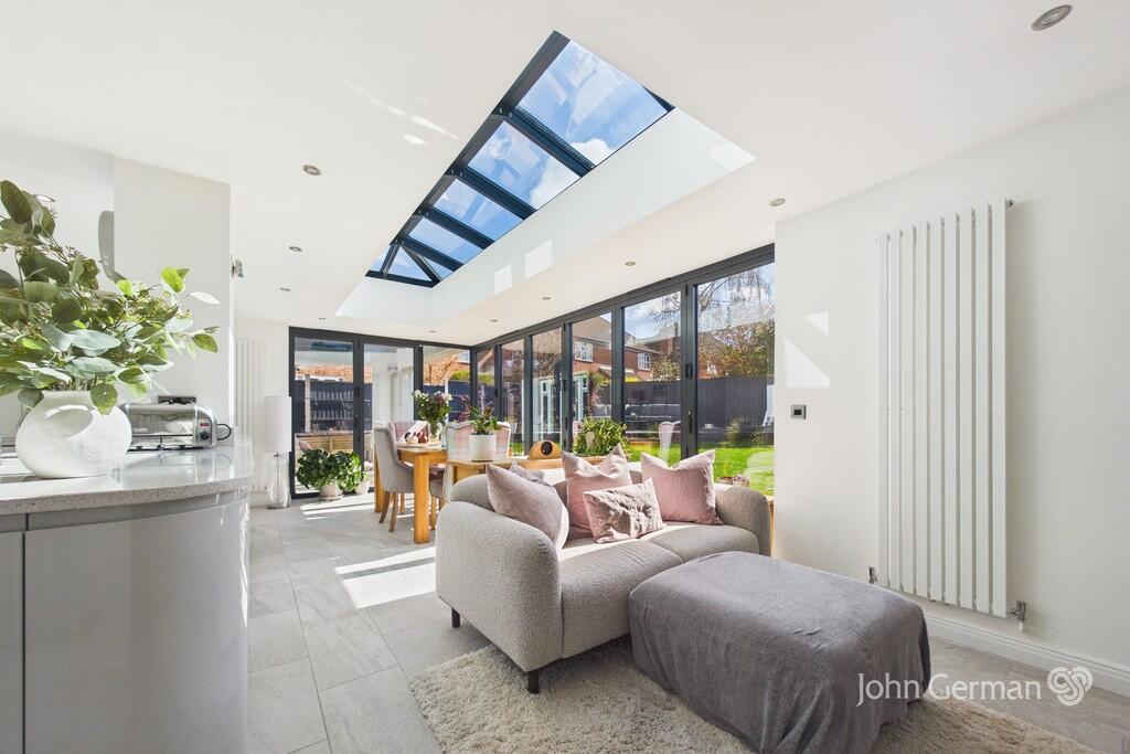 Demontfort Way, Uttoxeter photo 3