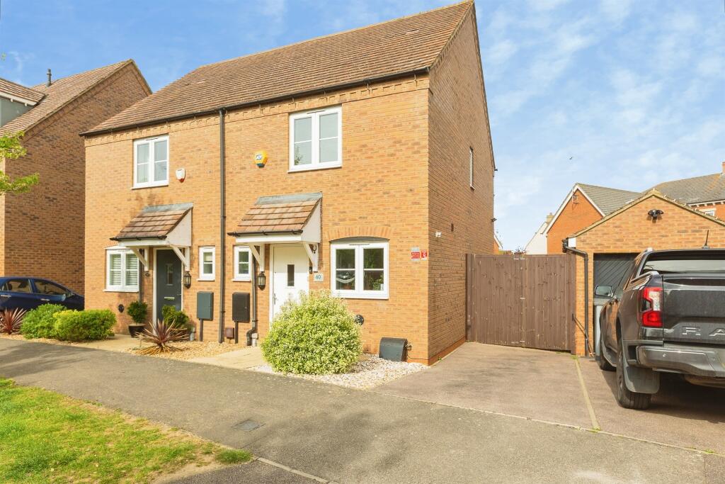 Main image of property: Plover Road, Leighton Buzzard