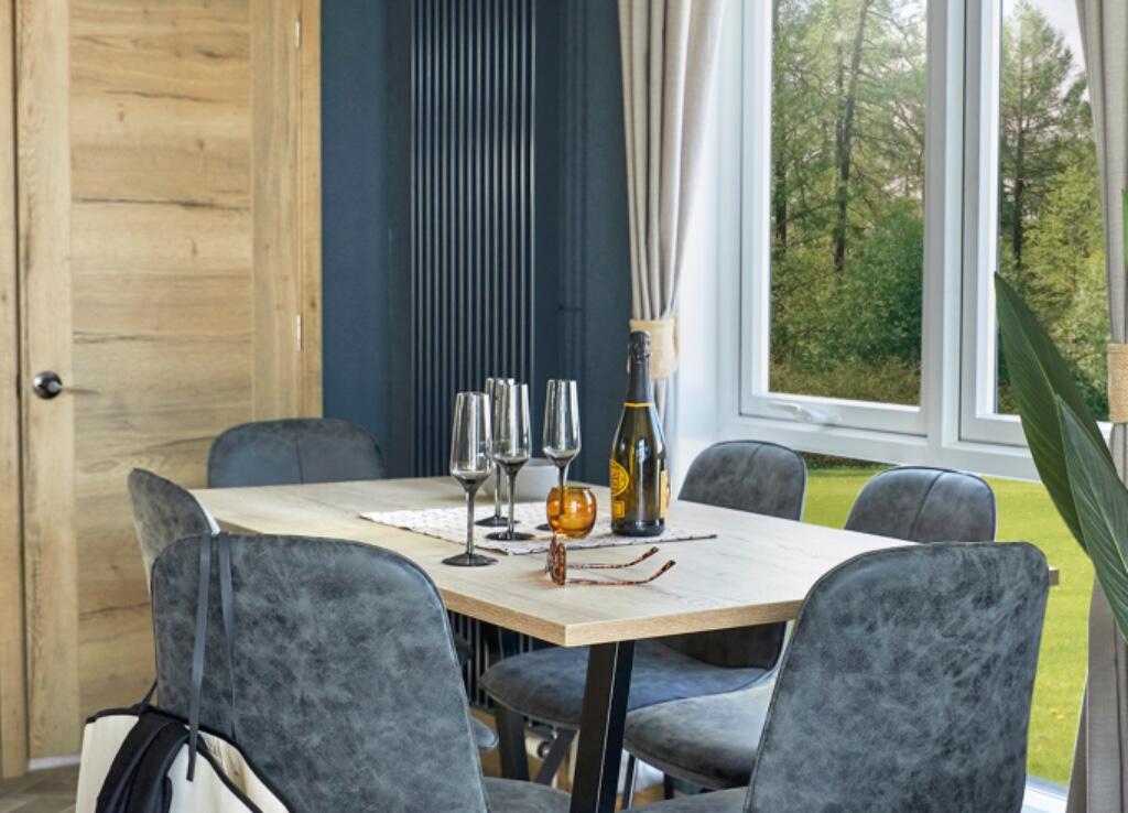 FourSeasonsParks.com Residential & Leisure Parks, Park Lane, CH47 photo 5