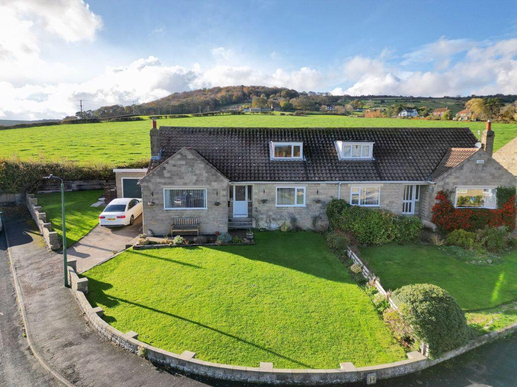 Main image of property: 5 Kingston Garth, Fylingthorpe