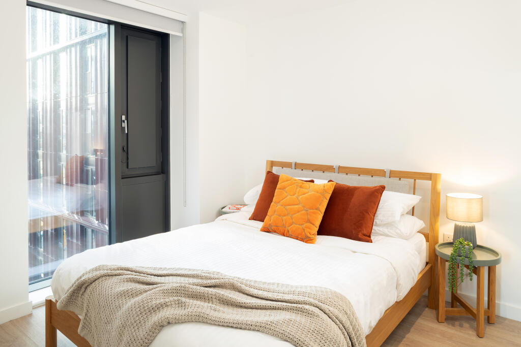 Apartment in Manchester - View 5