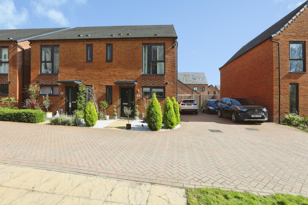 Main image of property: Cooke Street, Copthorne, Crawley