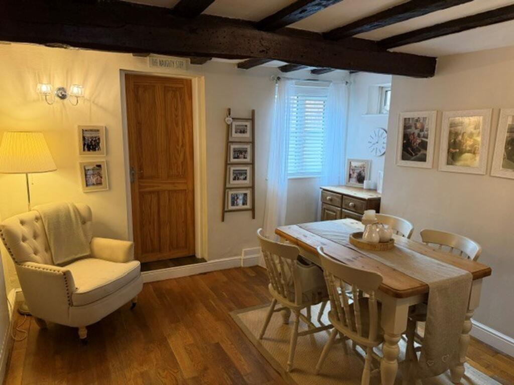 House in Nantwich, Millfields, Kingsbourne - More
