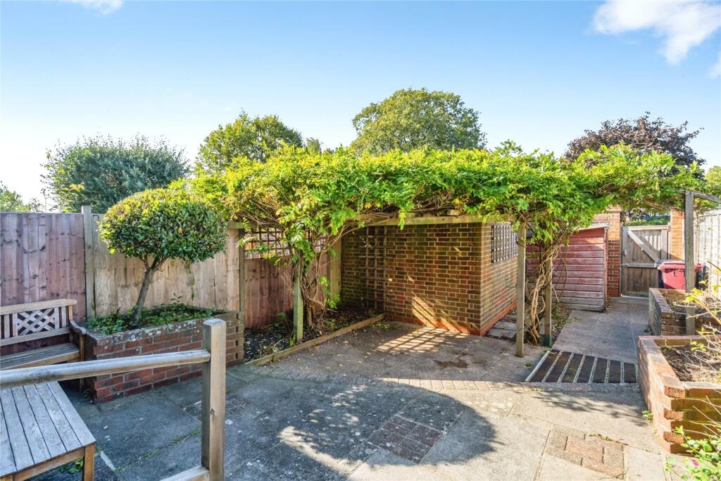 House in Chichester - View 3