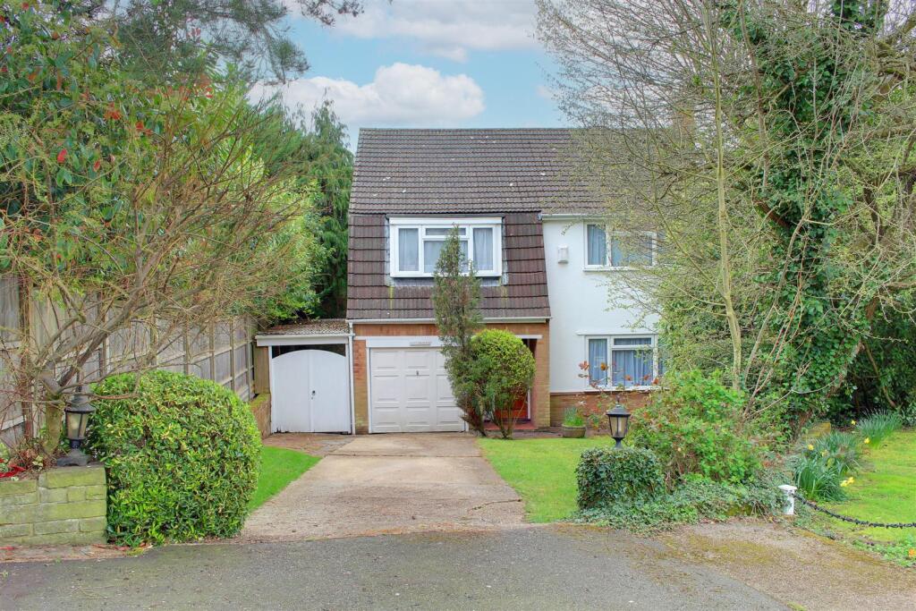 Main image of property: Westwood Close, Potters Bar