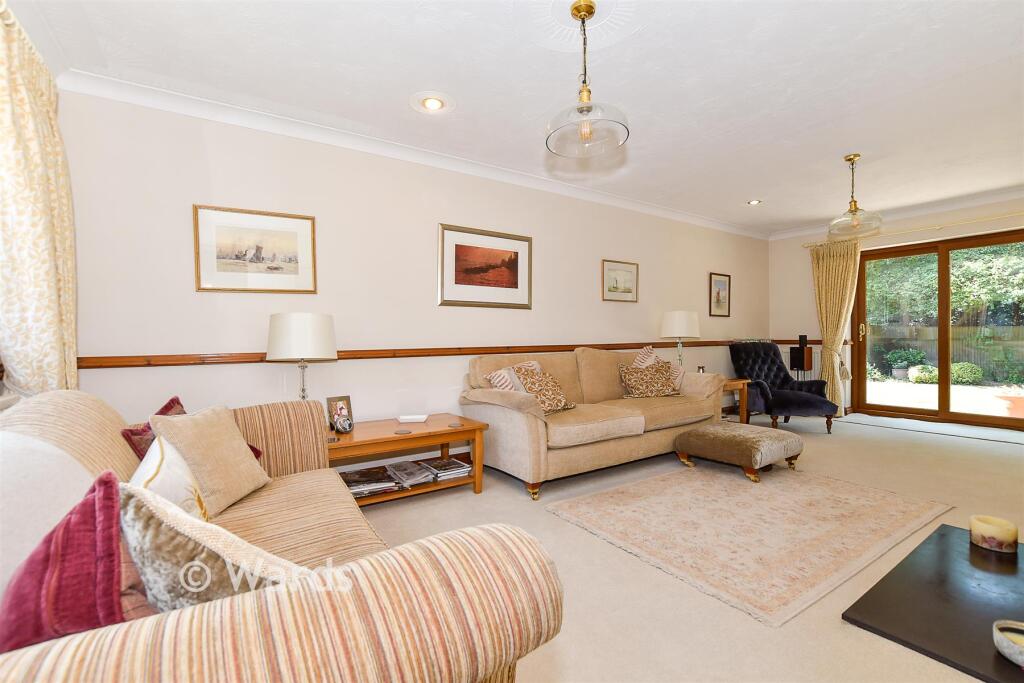 House in Tonbridge - View 5