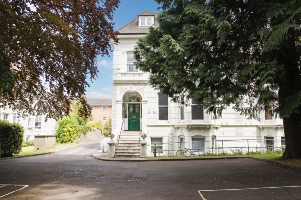 Main image of property: Carlton House 239-241, Preston Road, BRIGHTON, East Sussex, BN1