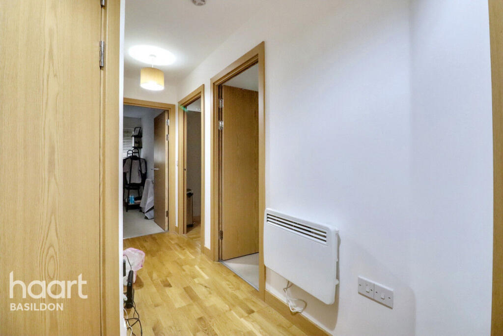 Cherrydown East, Basildon photo 3