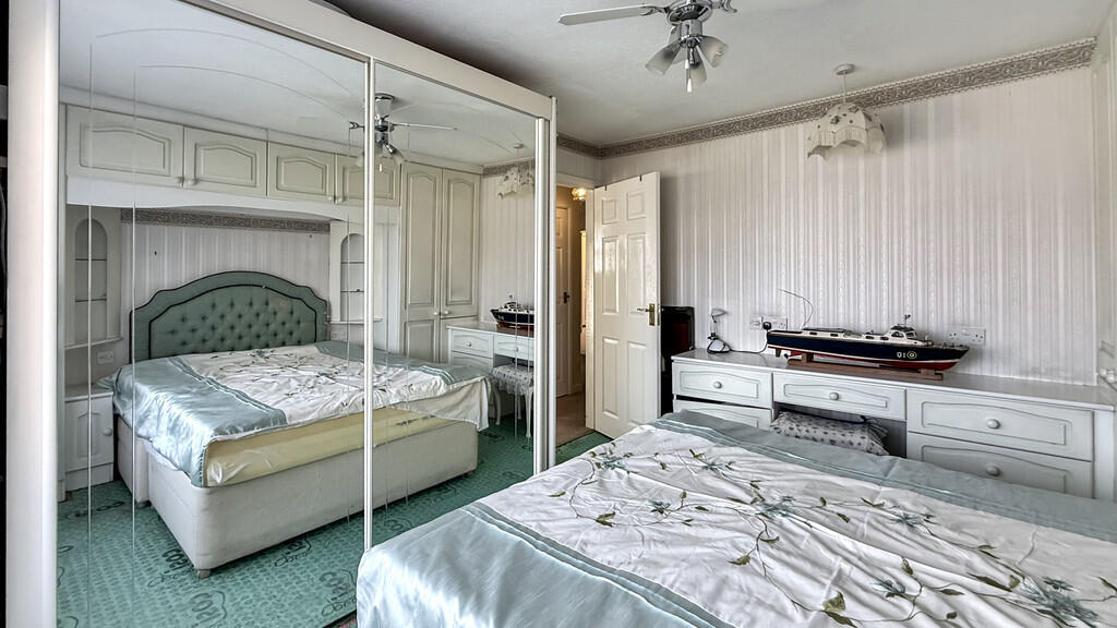 Additional image 9 of Highbury Park, Warminster