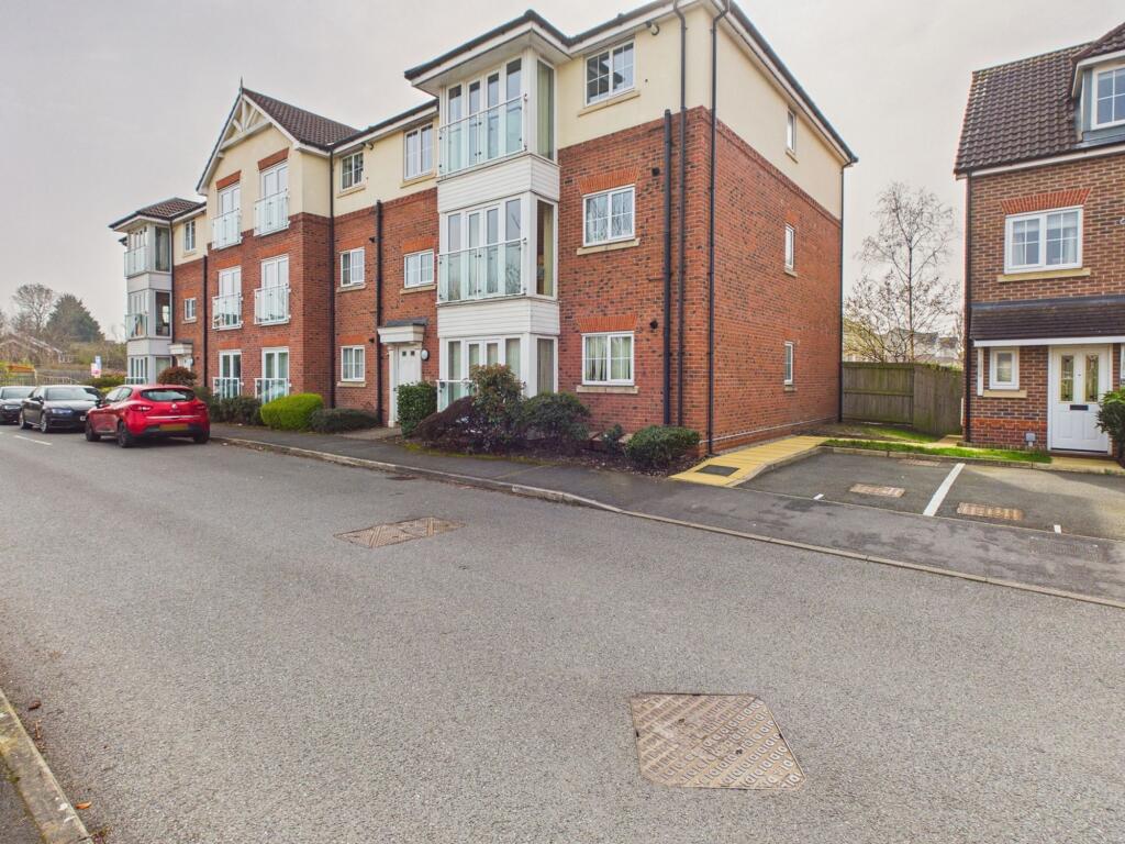 Main image of property: Ty Bala, Cwrt Y Terfyn, Saltney