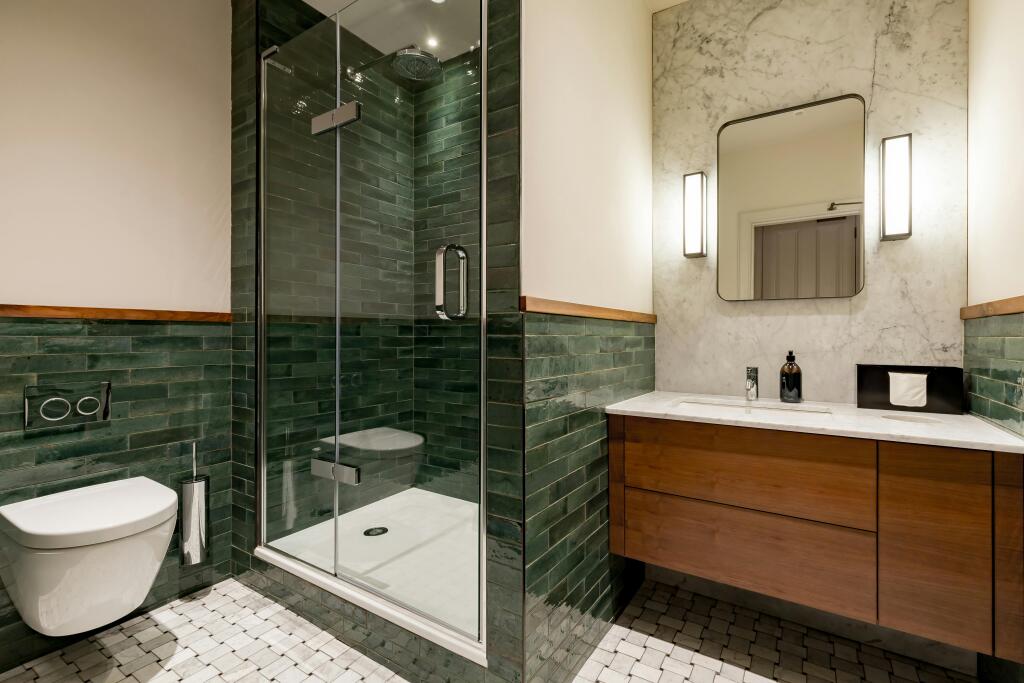 55997_AlvaStreet7041.jpg