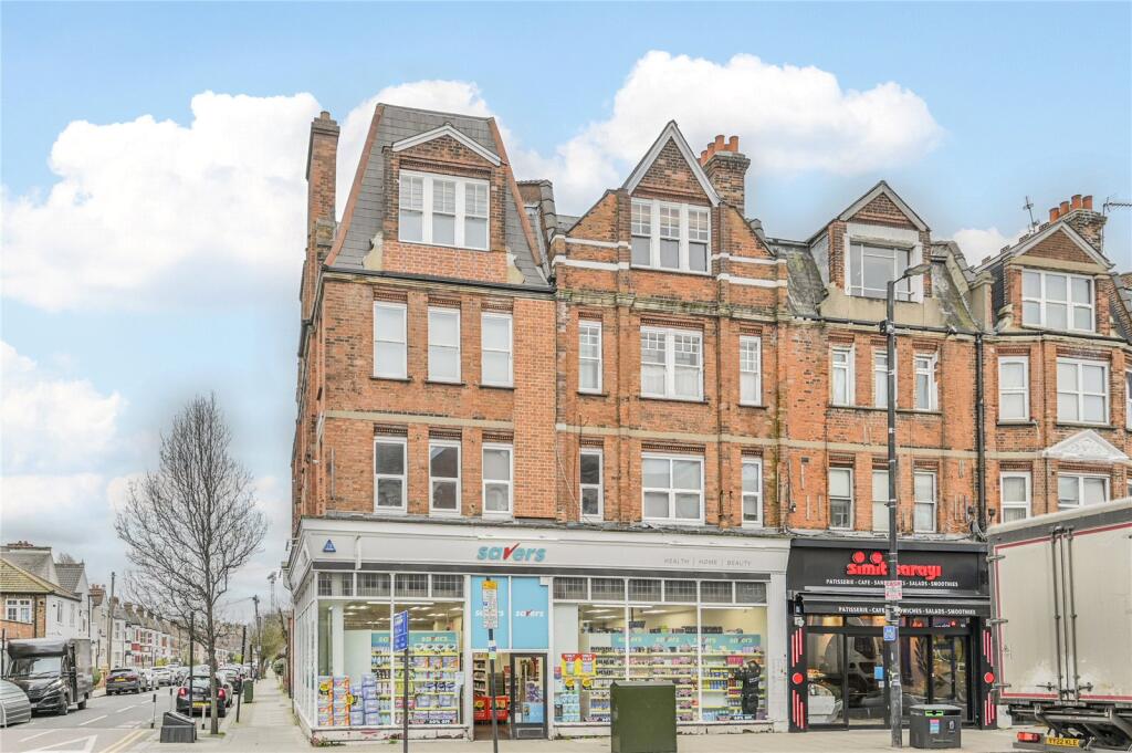 Main image of property: Grand Parade, Green Lanes, London, N4
