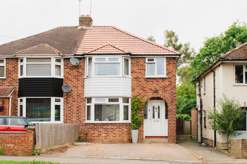 Main image of property: Sinclair Avenue, Banbury, OX16