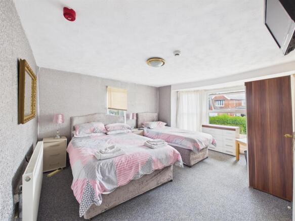 Bedroom 5