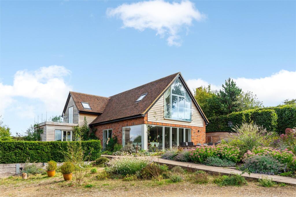 Main image of property: Pink Road, Lacey Green, Princes Risborough, Buckinghamshire, HP27
