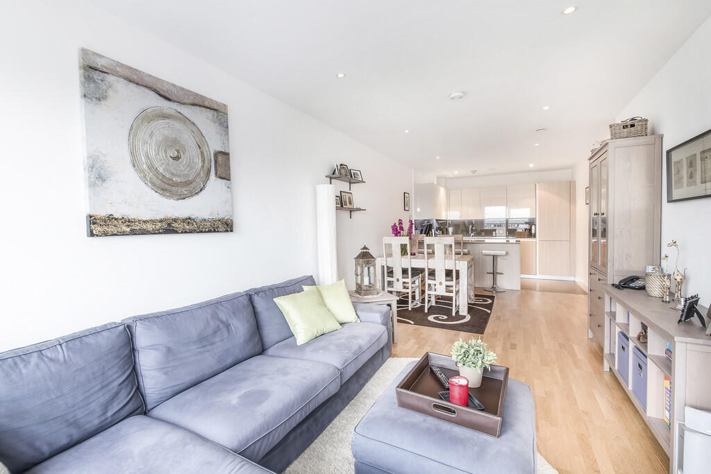 Apartment in London - View 5