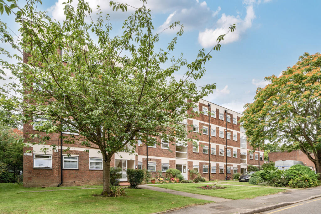 Main image of property: Pinewood Grove, Ealing, London