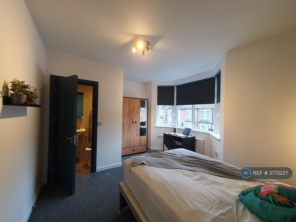 Main image of property: Whippendell Road, Watford, WD18