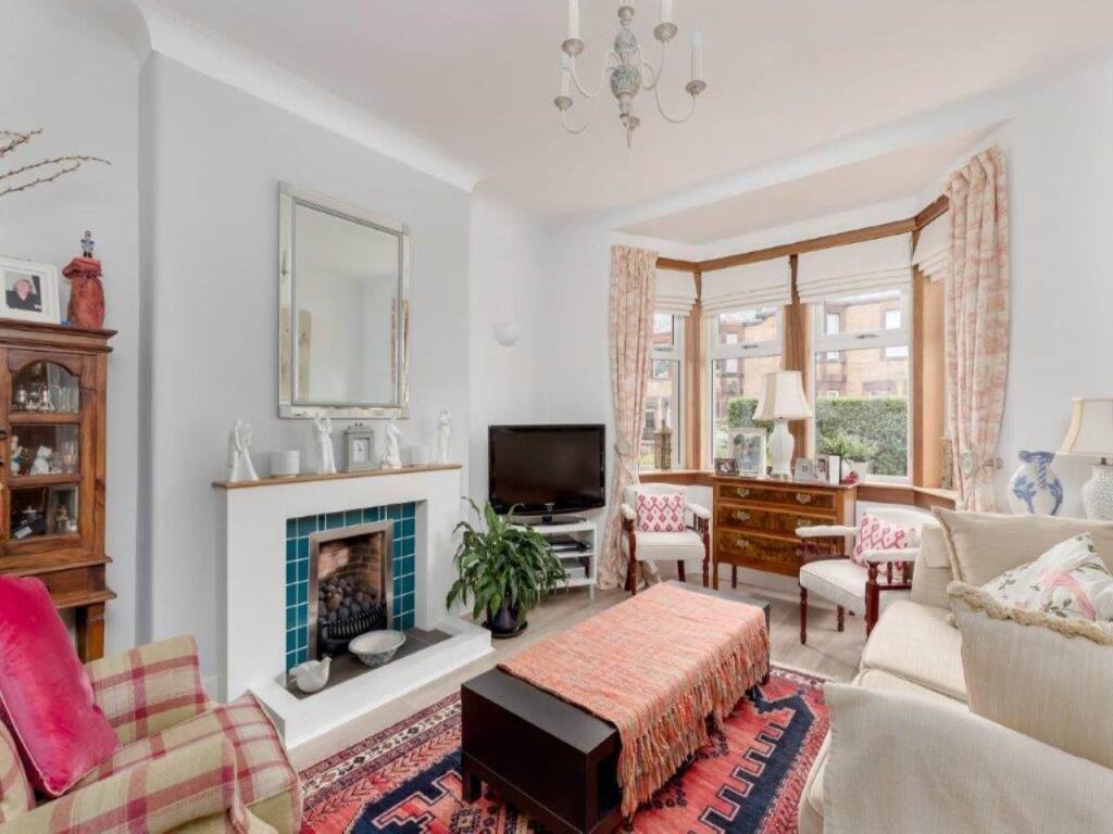 Apartment in Edinburgh, Saughtonhall, Murrayfield - View 3