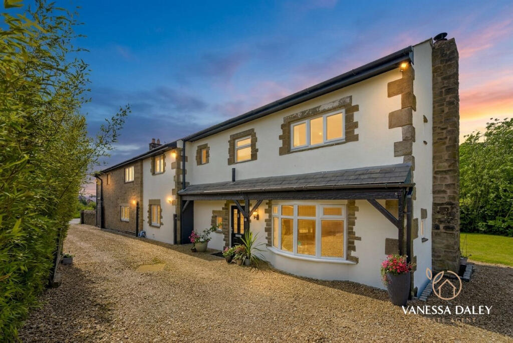 House in Ribble Valley, Longridge - View 4