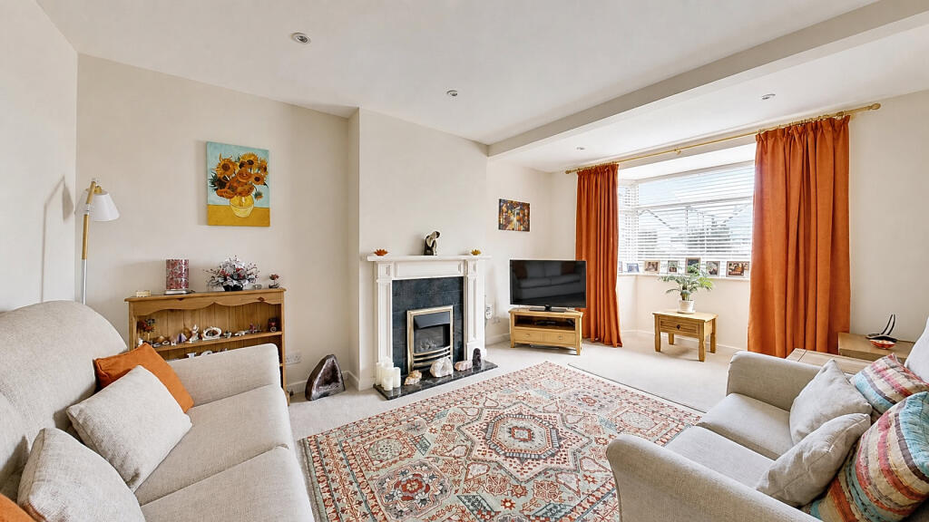 House in Canterbury - View 3