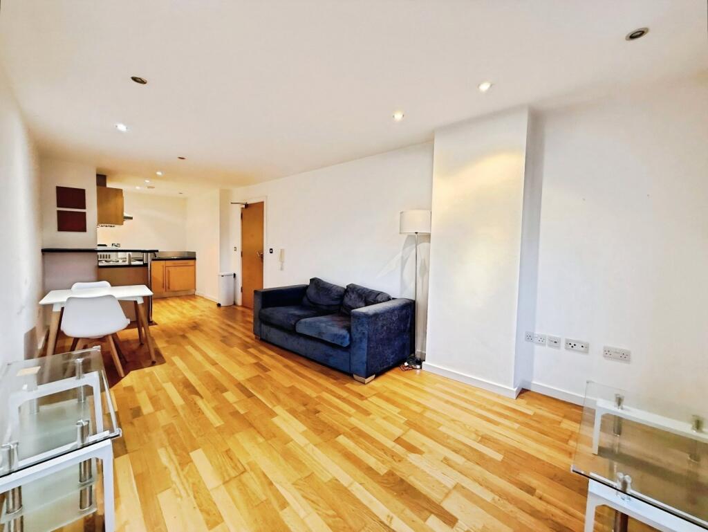 Main image of property: Gotts Road, Leeds, Yorkshire, LS12