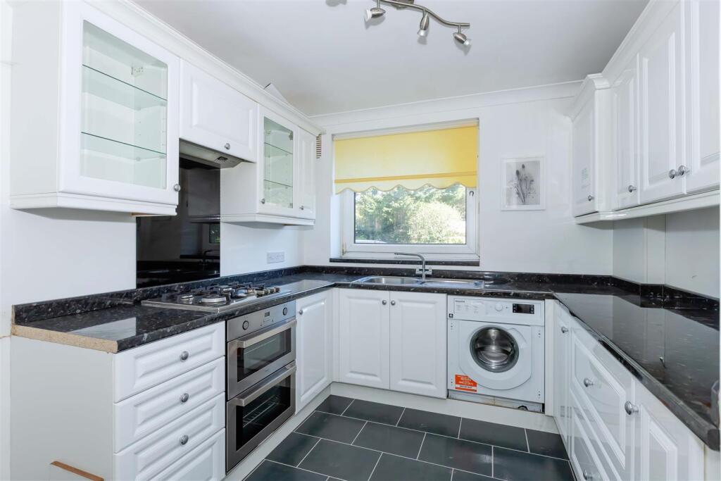 Pevensey Garden, Worthing - View 2