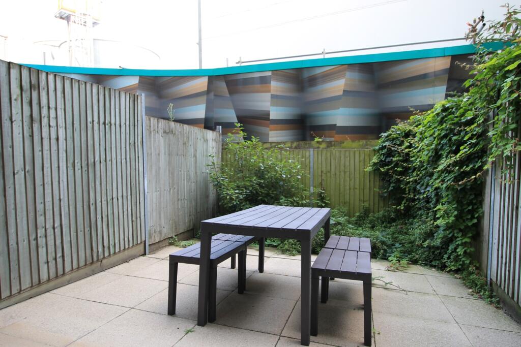Detached house for rent