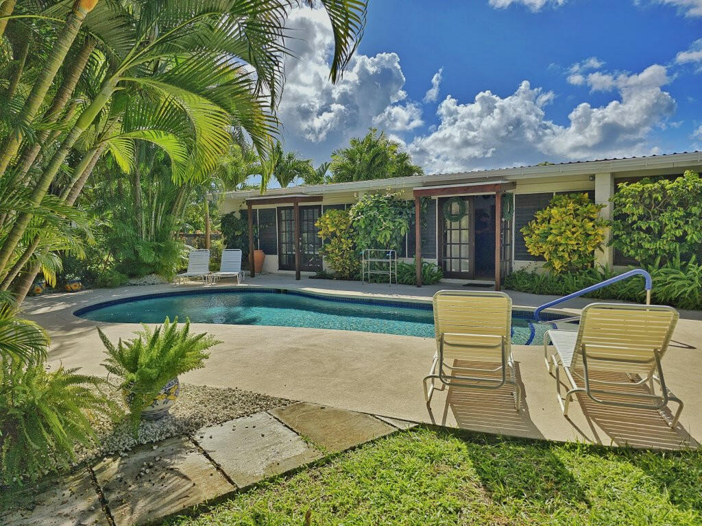 Main image of property: St James