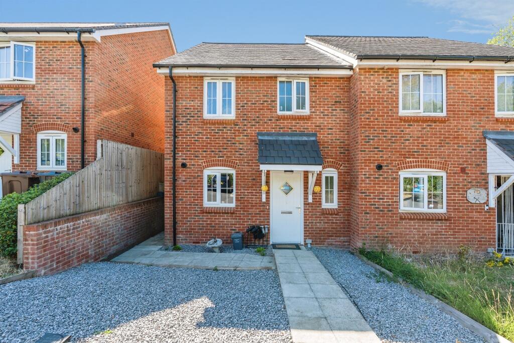 Main image of property: Battenberg Close, Romsey