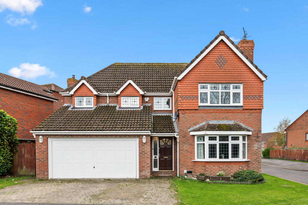 4-bed detached on Holyhead Close, Hailsham, East Sussex, £480,000
